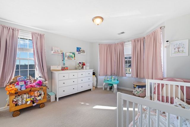 72 Sophia Dr, Worcester, MA 01607