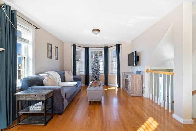 72 Sophia Dr, Worcester, MA 01607