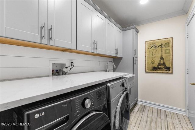 3 Vancouver Road, Morganville, NJ 07751
