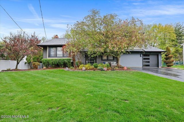3 Vancouver Road, Morganville, NJ 07751