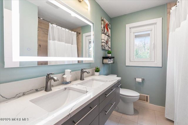 3 Vancouver Road, Morganville, NJ 07751
