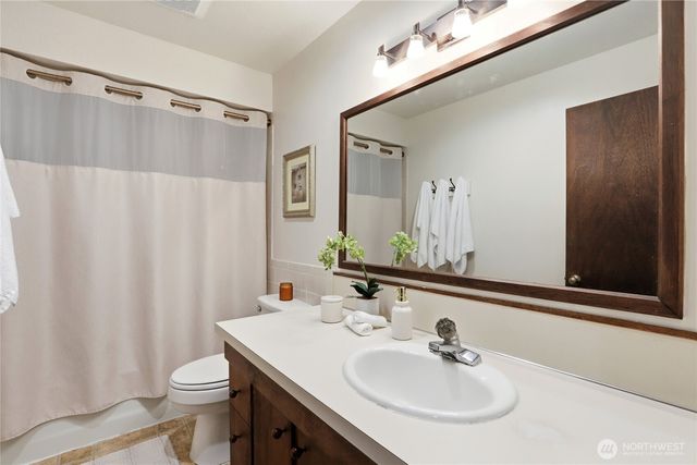 2417 Cedar Street E, Port Orchard, WA 98366