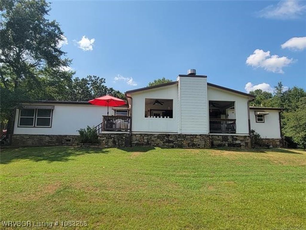 112045 4630 Road, Gans, OK 74936