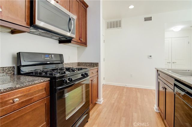 2358 Scholarship, Irvine, CA 92612