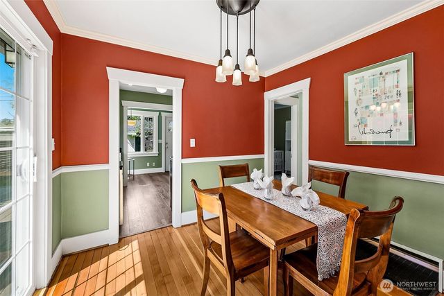 8403 32nd Avenue SW, Seattle, WA 98126