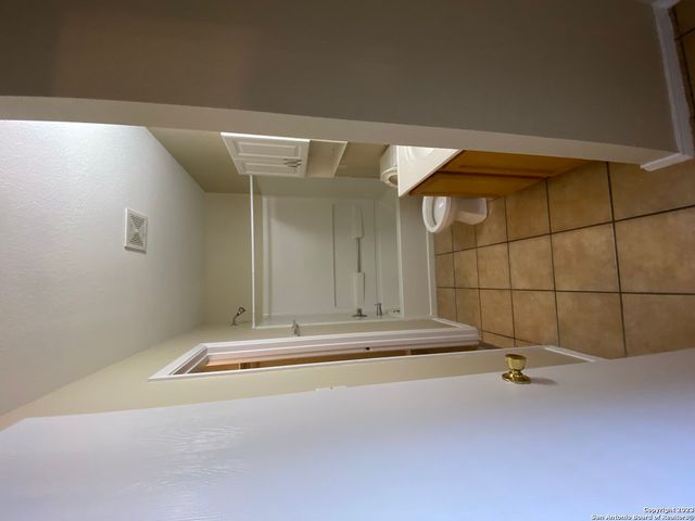 9647 KENNEBEC WAY, San Antonio, TX 78245