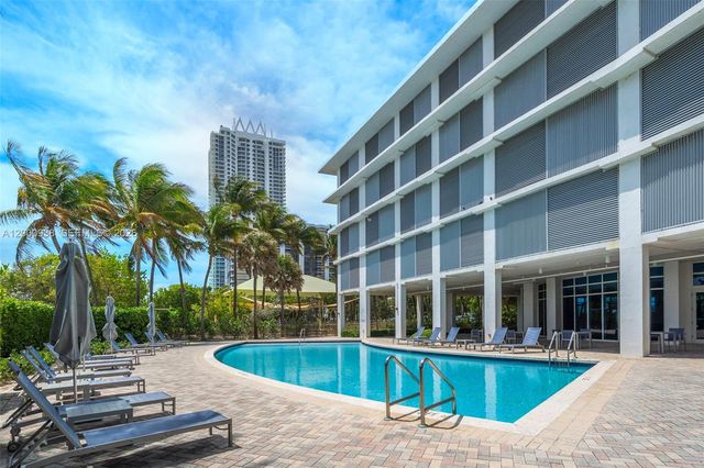 6515 Collins Ave 802, Miami Beach, FL 33141