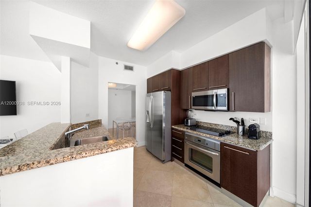 6515 Collins Ave 802, Miami Beach, FL 33141
