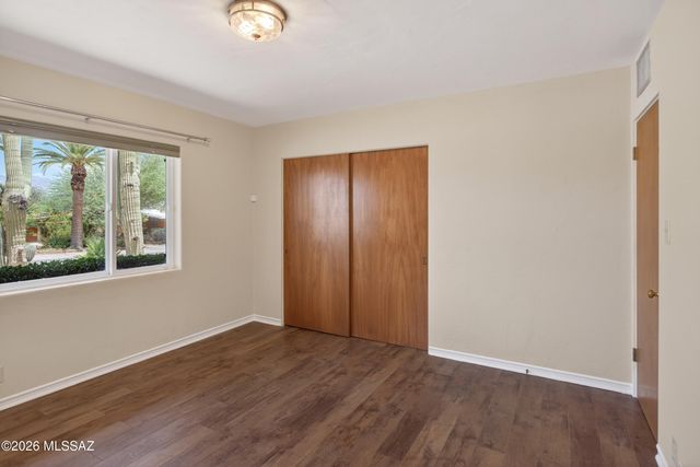5738 E 7th Street, Tucson, AZ 85711