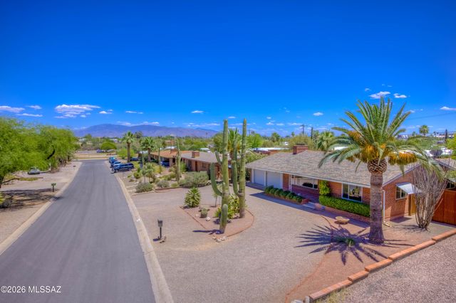 5738 E 7th Street, Tucson, AZ 85711