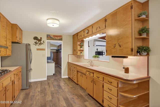 5738 E 7th Street, Tucson, AZ 85711
