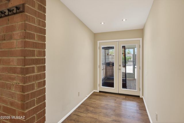 5738 E 7th Street, Tucson, AZ 85711