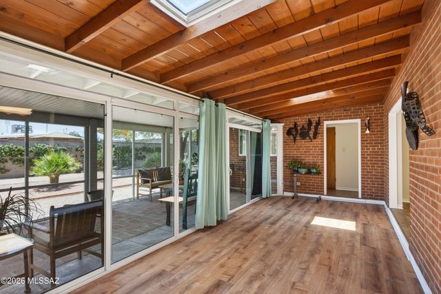 5738 E 7th Street, Tucson, AZ 85711