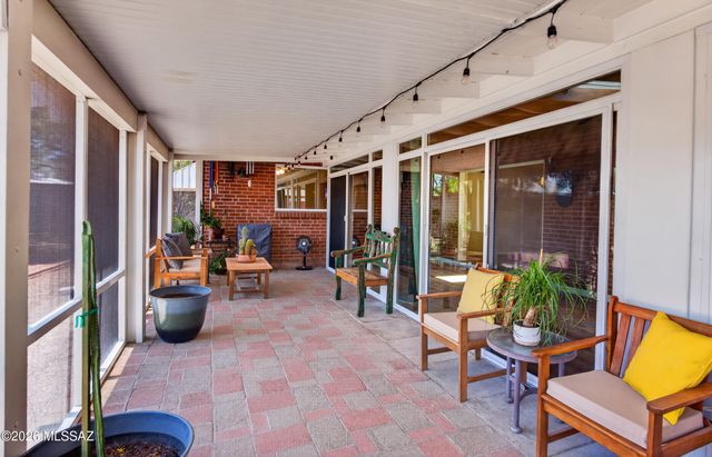 5738 E 7th Street, Tucson, AZ 85711
