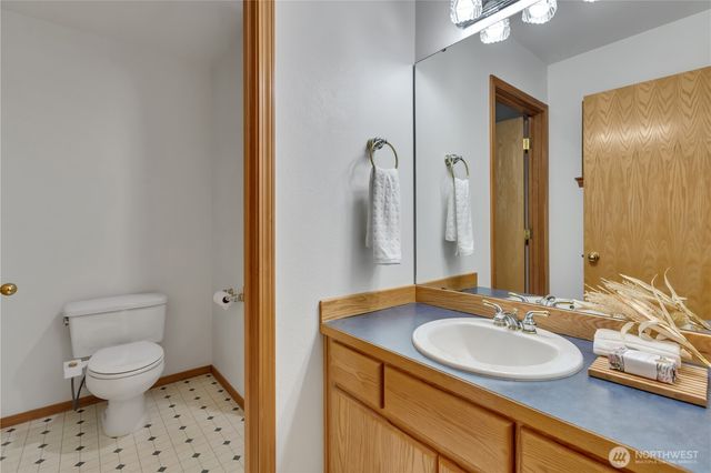 6117 Ames Lake Carnation Road NE, Carnation, WA 98014