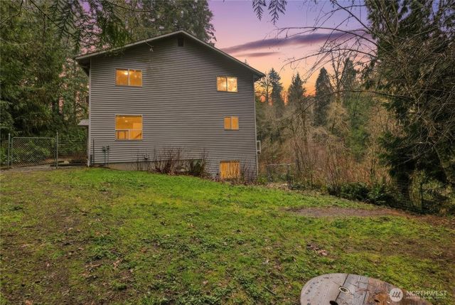 6117 Ames Lake Carnation Road NE, Carnation, WA 98014