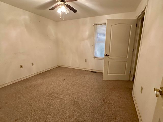 2937 Dripping Springs Road, Crab Orchard, KY 40419