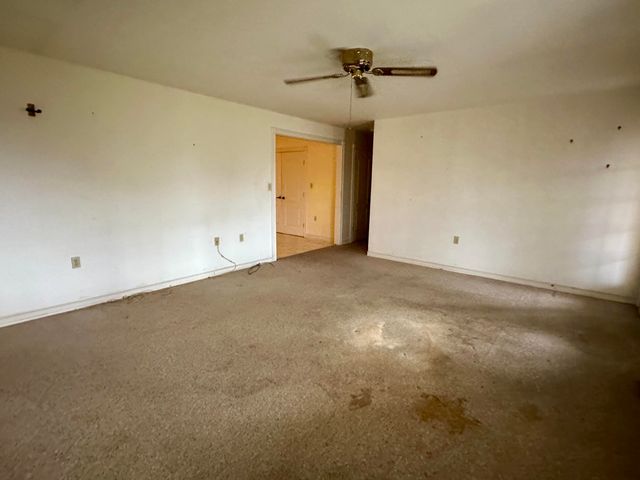 2937 Dripping Springs Road, Crab Orchard, KY 40419