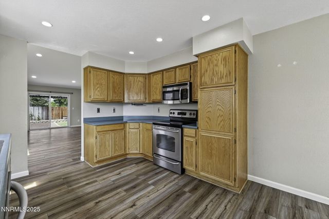 3522 Smoketree Avenue, Carson City, NV 89705