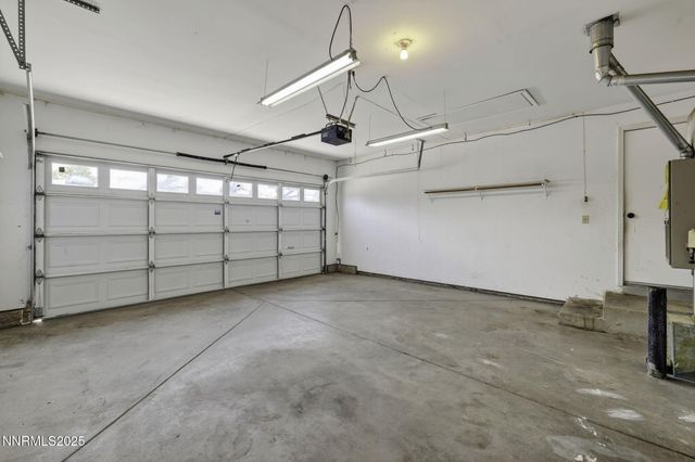 3522 Smoketree Avenue, Carson City, NV 89705