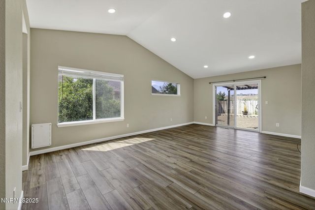 3522 Smoketree Avenue, Carson City, NV 89705