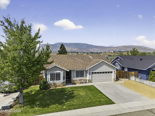 3522 Smoketree Avenue, Carson City, NV 89705