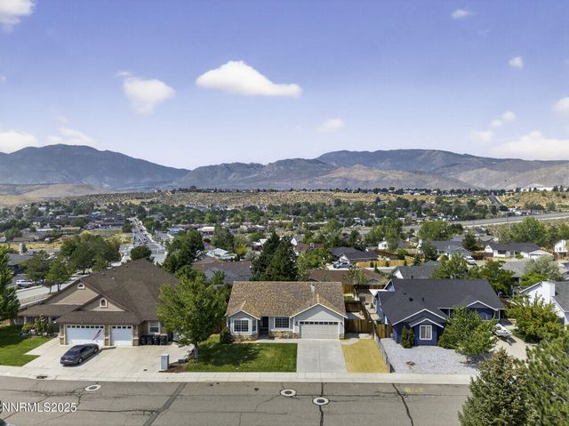 3522 Smoketree Avenue, Carson City, NV 89705