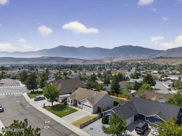 3522 Smoketree Avenue, Carson City, NV 89705