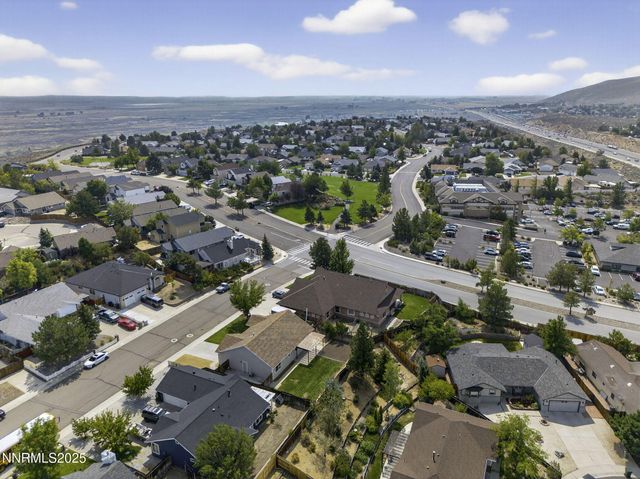 3522 Smoketree Avenue, Carson City, NV 89705