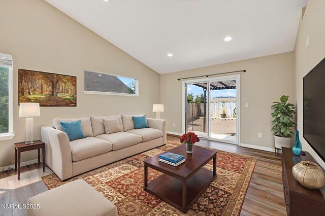 3522 Smoketree Avenue, Carson City, NV 89705