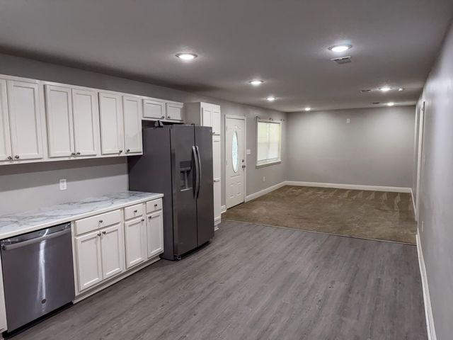 300 W 1st Ave., Petal, MS 39465