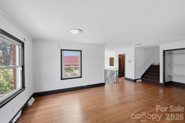 1424 Dean Street, Charlotte, NC 28216