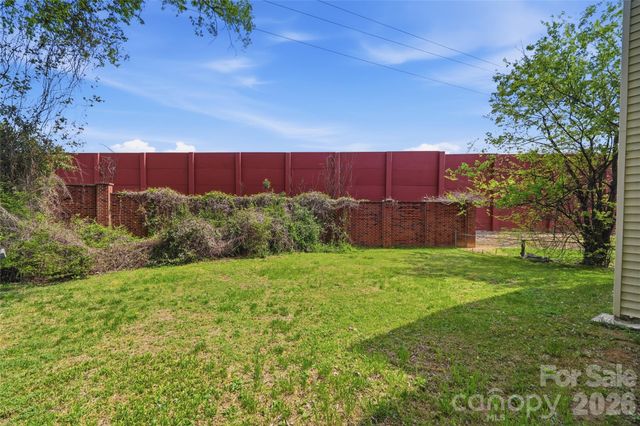 1424 Dean Street, Charlotte, NC 28216