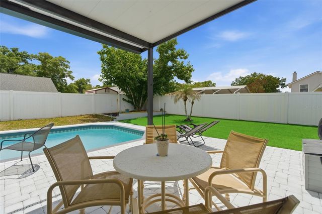 6810 GADWALL LANE, Orlando, FL 32810