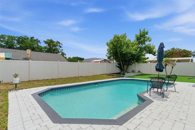 6810 GADWALL LANE, Orlando, FL 32810