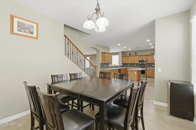 427 W PALOMINO Court, San Tan Valley, AZ 85143