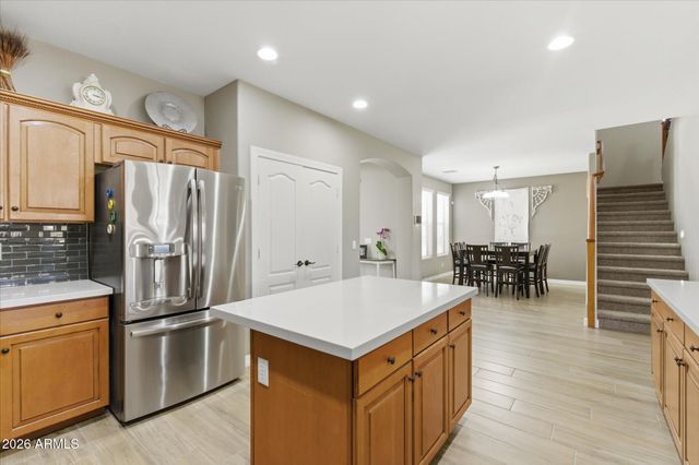 427 W PALOMINO Court, San Tan Valley, AZ 85143