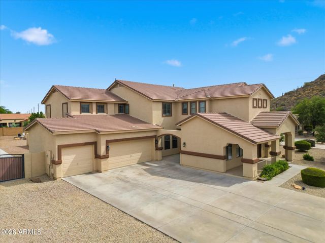 427 W PALOMINO Court, San Tan Valley, AZ 85143