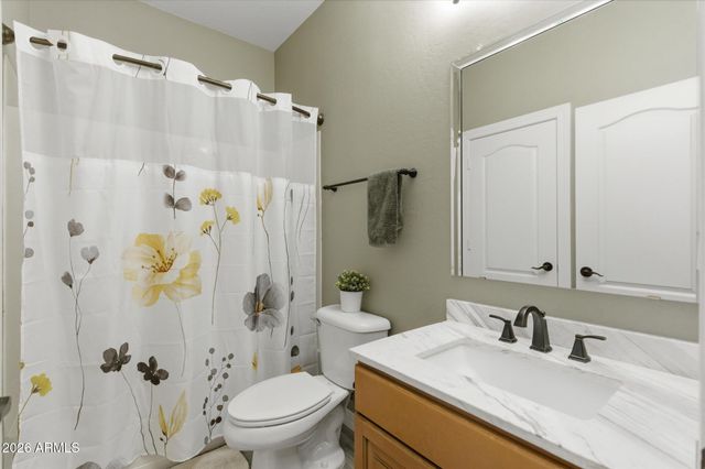 427 W PALOMINO Court, San Tan Valley, AZ 85143