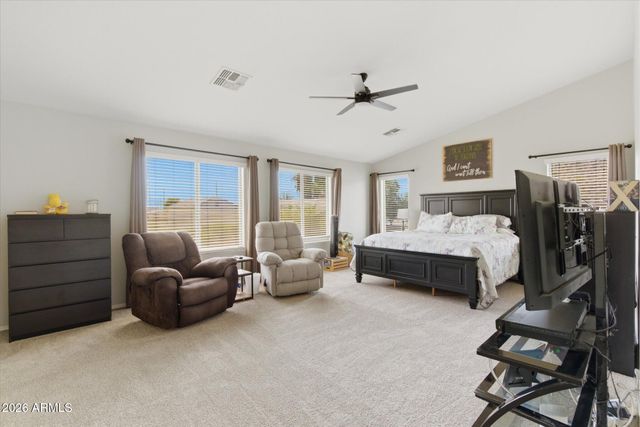 427 W PALOMINO Court, San Tan Valley, AZ 85143