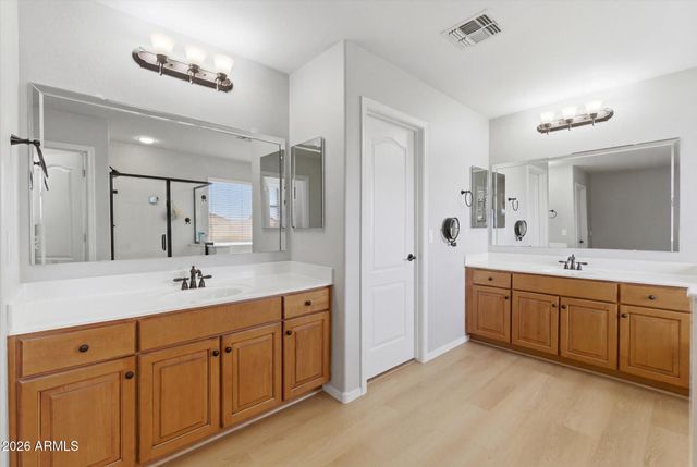 427 W PALOMINO Court, San Tan Valley, AZ 85143