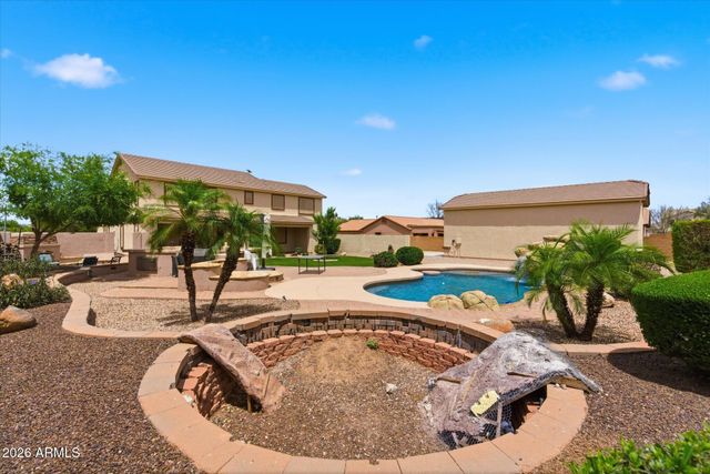 427 W PALOMINO Court, San Tan Valley, AZ 85143