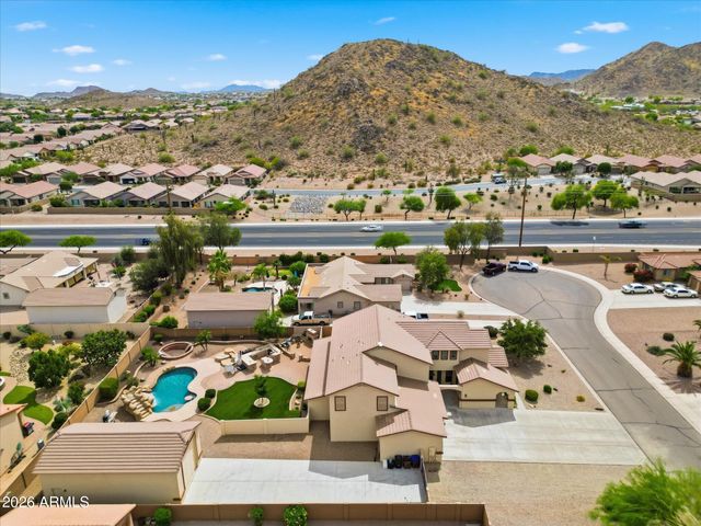 427 W PALOMINO Court, San Tan Valley, AZ 85143