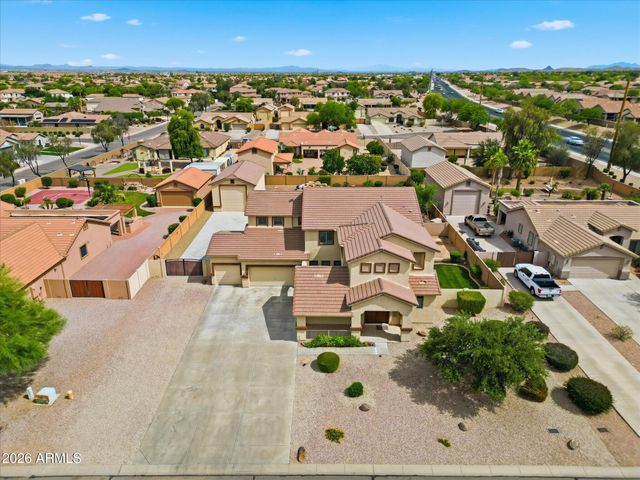 427 W PALOMINO Court, San Tan Valley, AZ 85143
