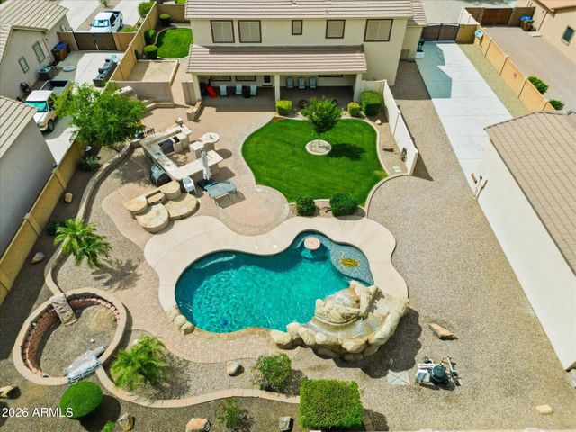 427 W PALOMINO Court, San Tan Valley, AZ 85143