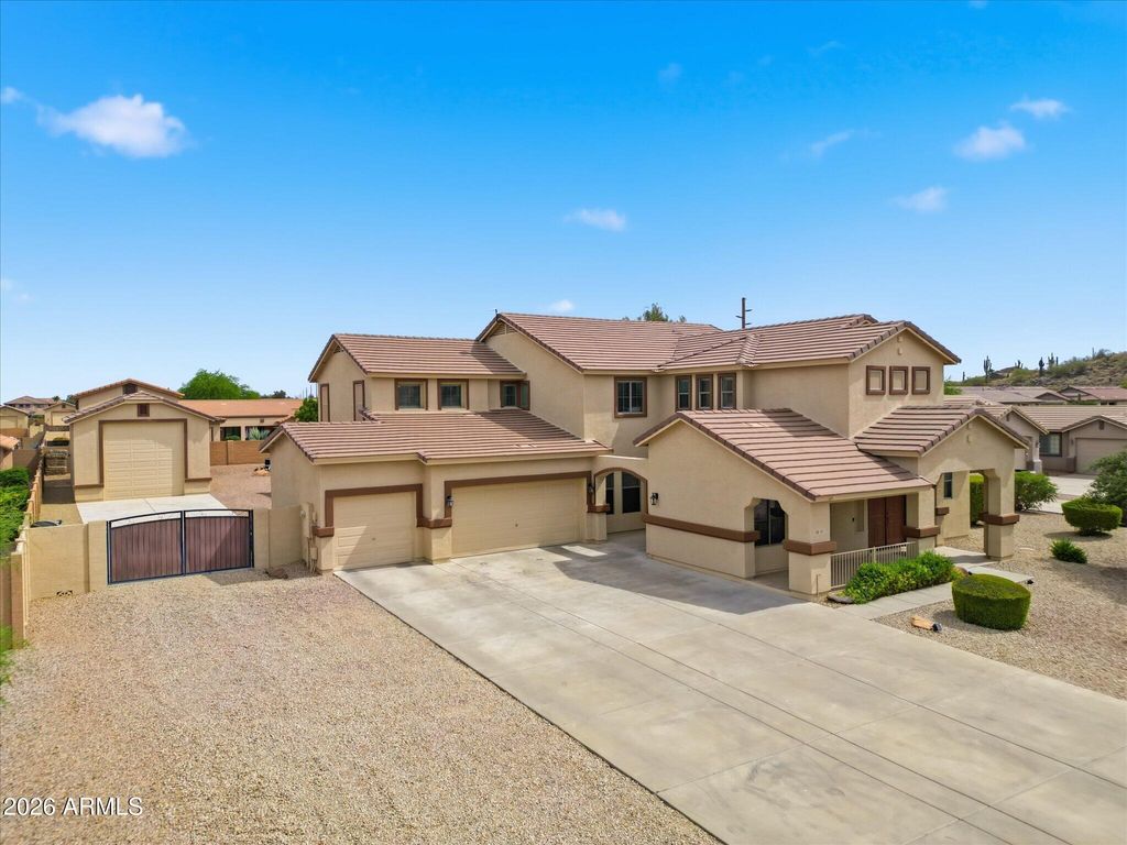 427 W PALOMINO Court, San Tan Valley, AZ 85143