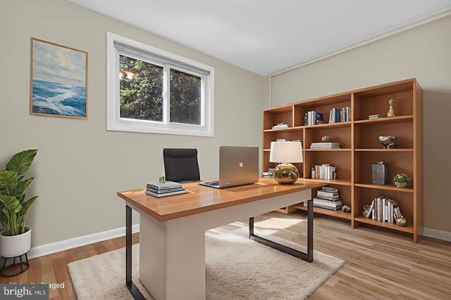 10412 LESLIE CT, Silver Spring, MD 20902