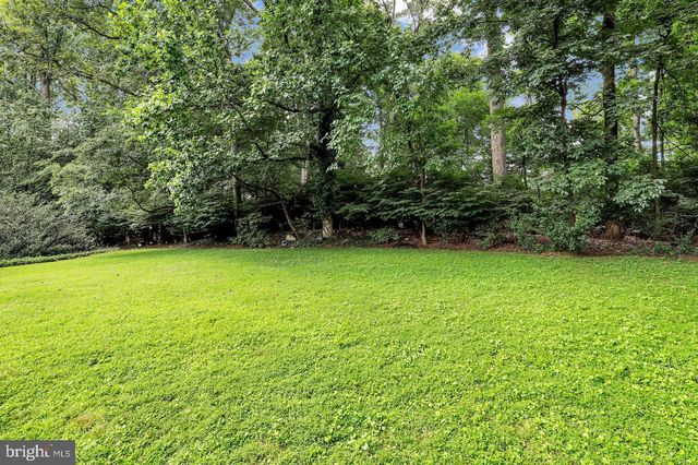 10412 LESLIE CT, Silver Spring, MD 20902