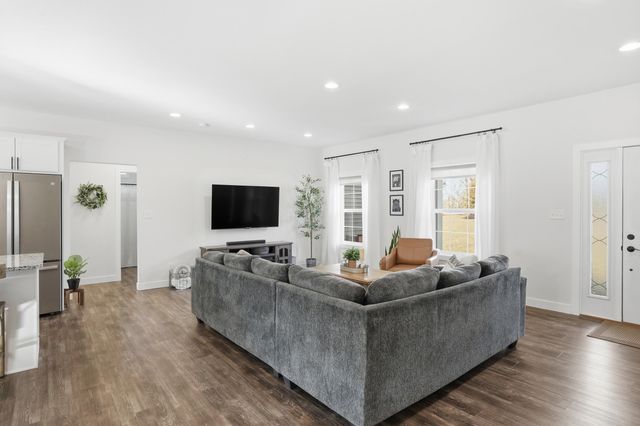 3907 W 857 N, Lake Village, IN 46349