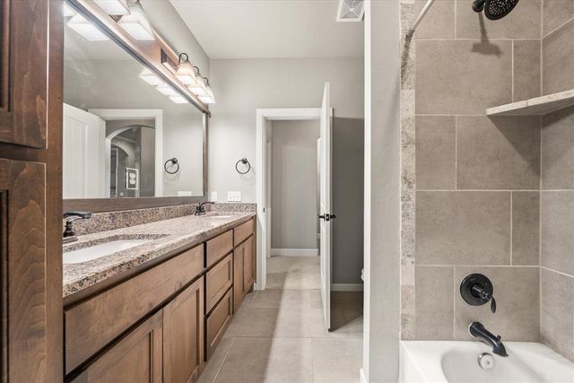 3129 NW 184th Terrace, Edmond, OK 73012